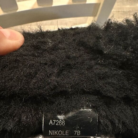 Authentic Coach Nikole A7266 Fur Boots Black size 7 B - Picture 7 of 7